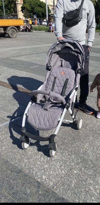 Коляска прогулочная Carrello pilot