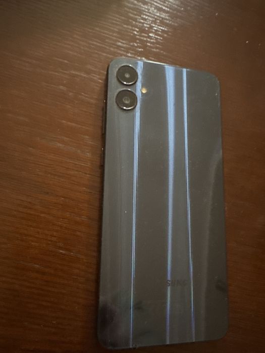 Samsung A 05 продам
