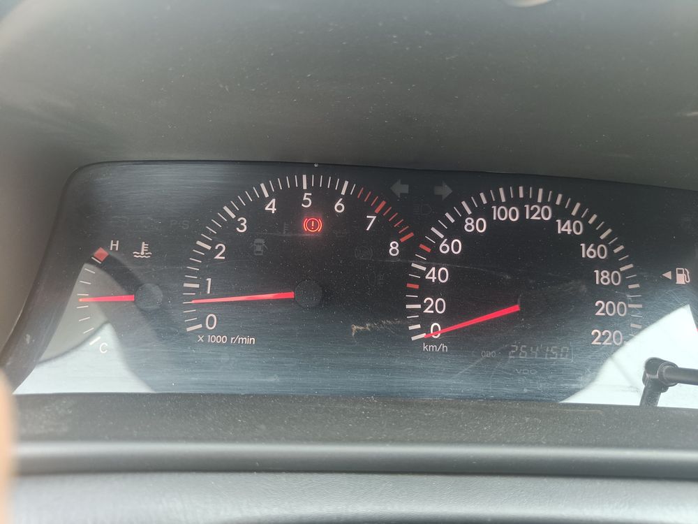 Toyota corolla 1.4 vvt-i