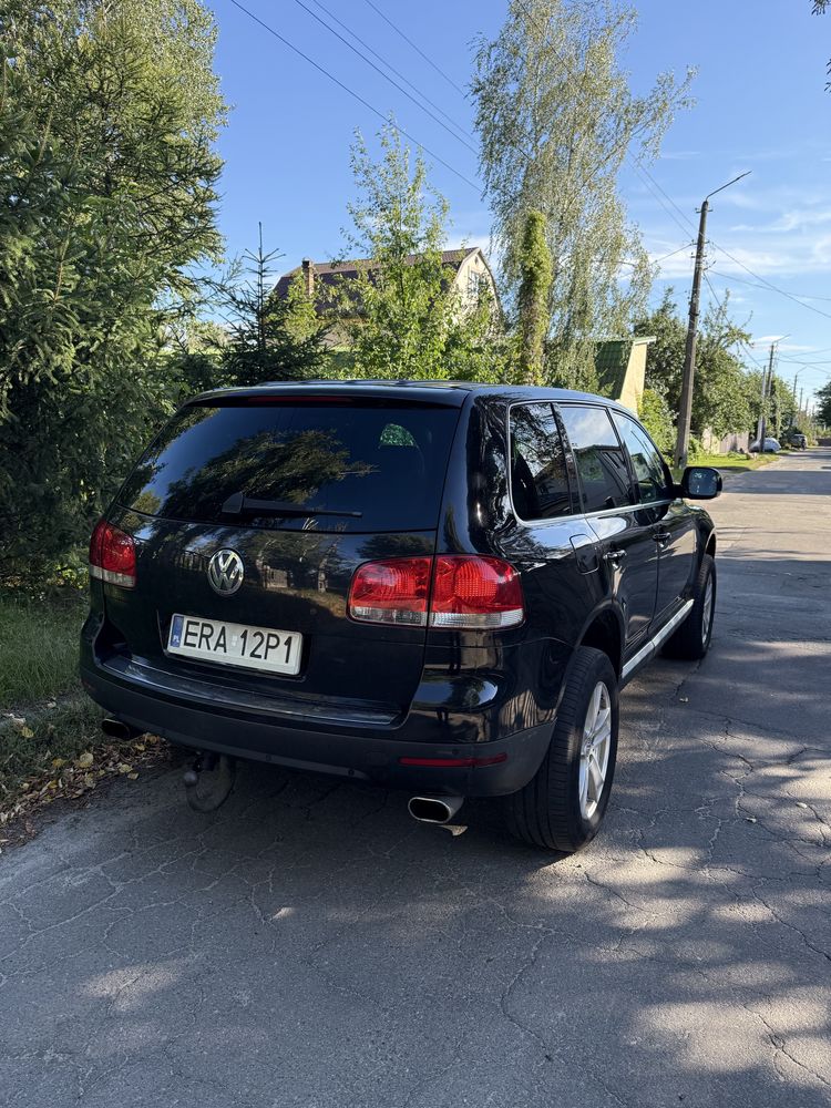 Touareg 2.5 дизель АКПП 4*4 2006 год