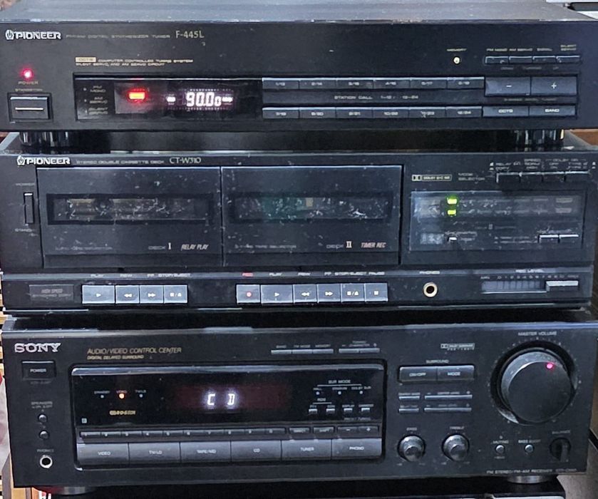 Tuner Pioneer F -445L