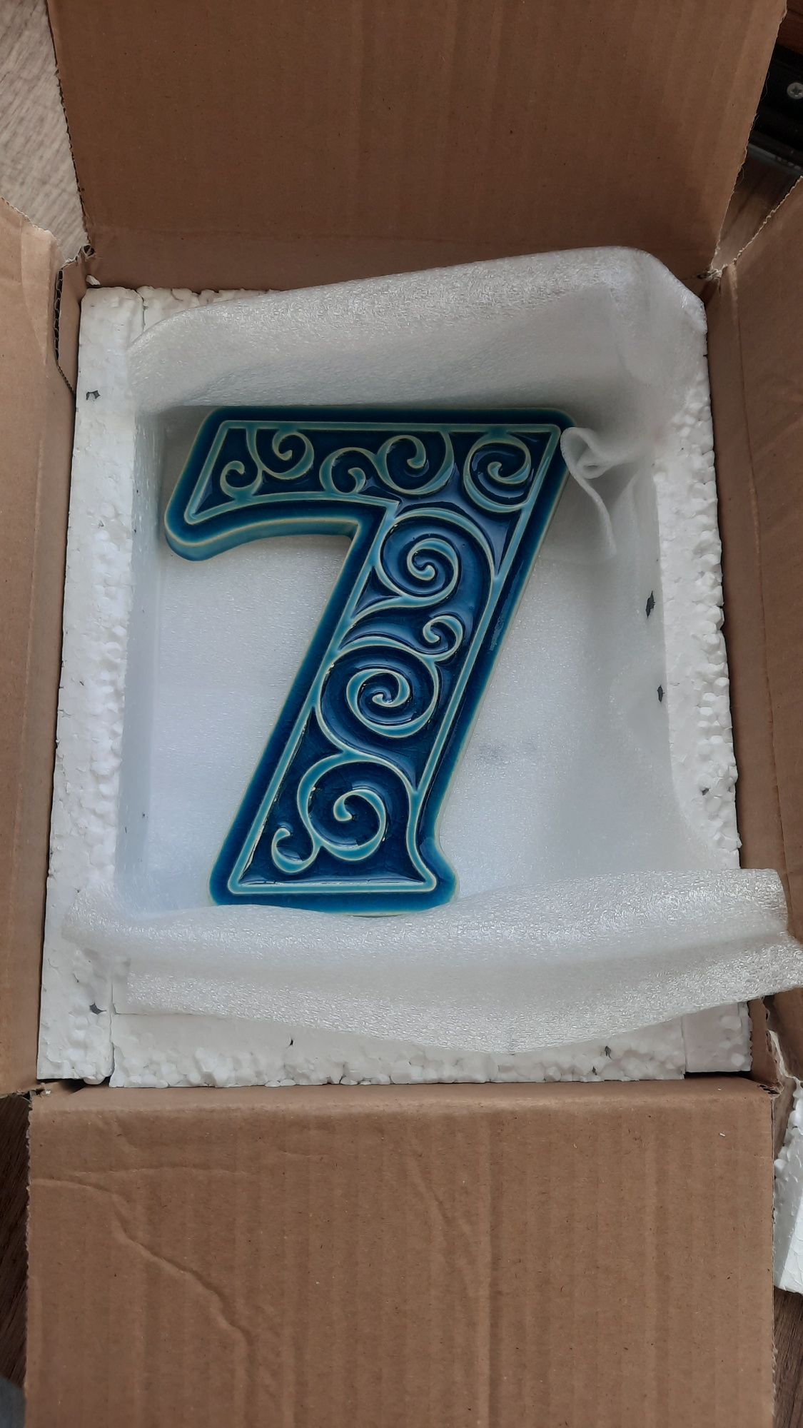 Ceramiczny numer domu, cyfra 7