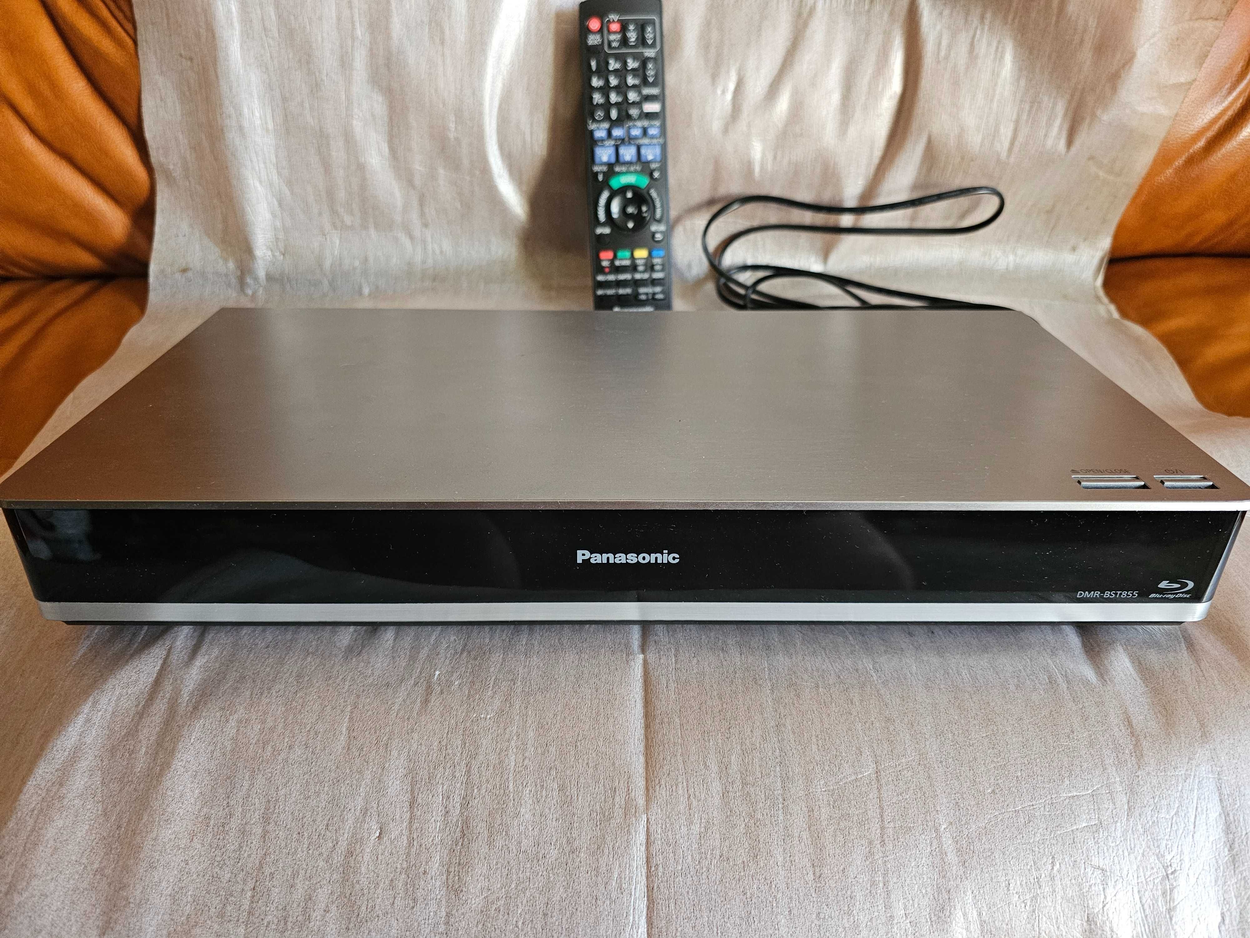 Blu-Ray DVD рекордер Panasonic DMR-BST855 SAT, WiFi, LAN, USB, DLNA