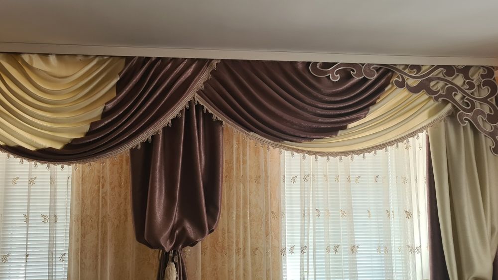 Стильні ламбрикени