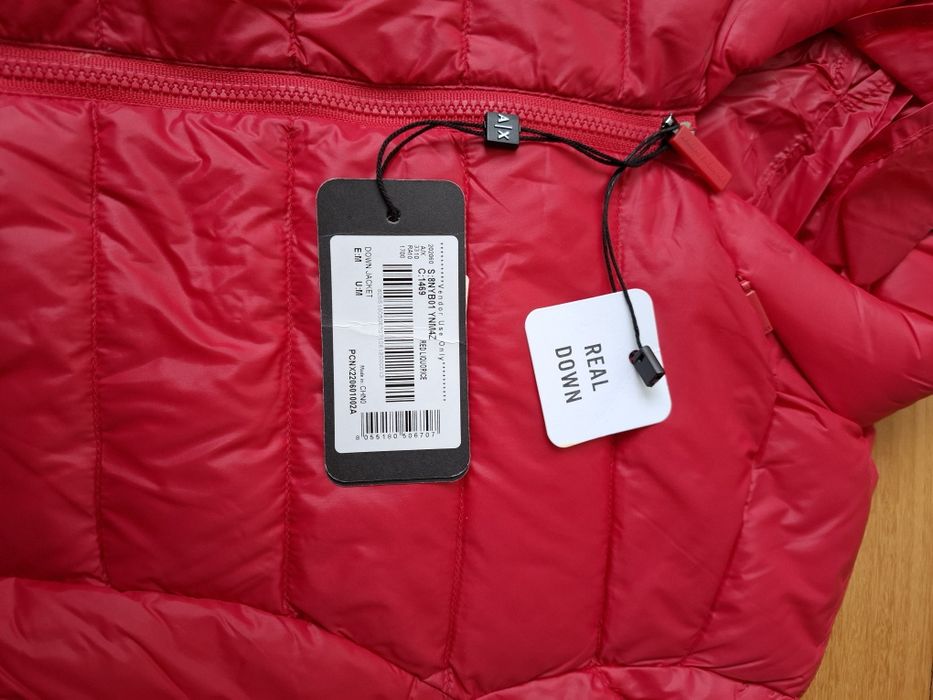 Женский пуховик Armani Exchange