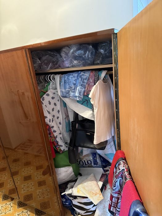 Szafa z czasów PRL, Vinatage, cała drewniana