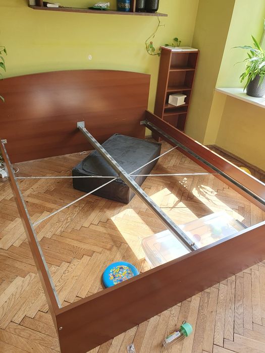 łóżko 160x200, że stelażem