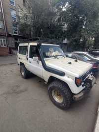 Продам TOYOTA LAND Cruiser 73