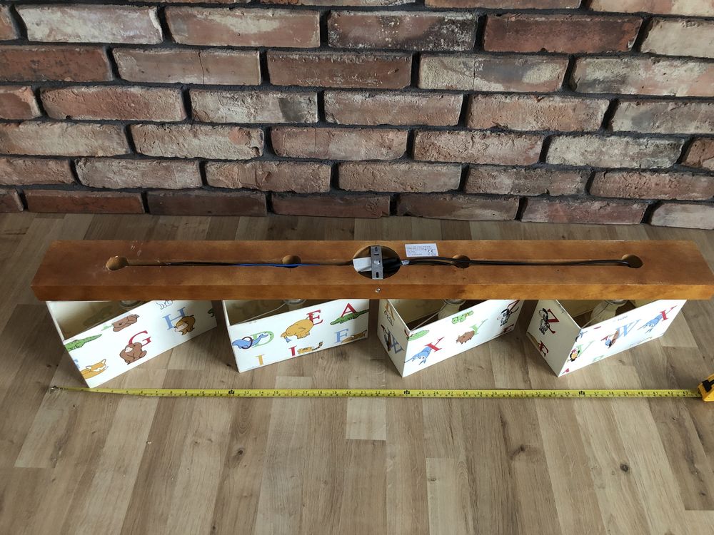 Lampa sufitowa do pokoju dziecka.