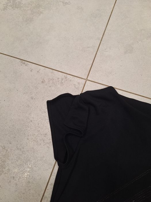 Elegancka sukienka midi Hennes