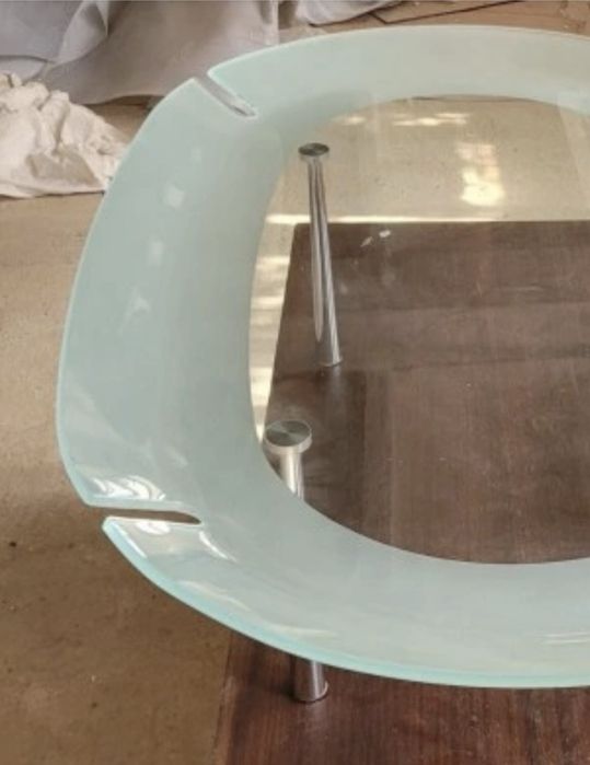 STÓŁ stolik okolicznościowy kawowy TONIN CASA włoski szkło jak nowy