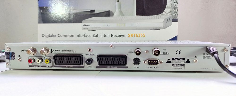 Receptor de satélite digital Strong SRT 6355