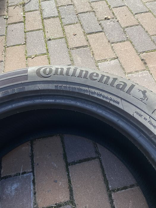 225/55/R18 Continental