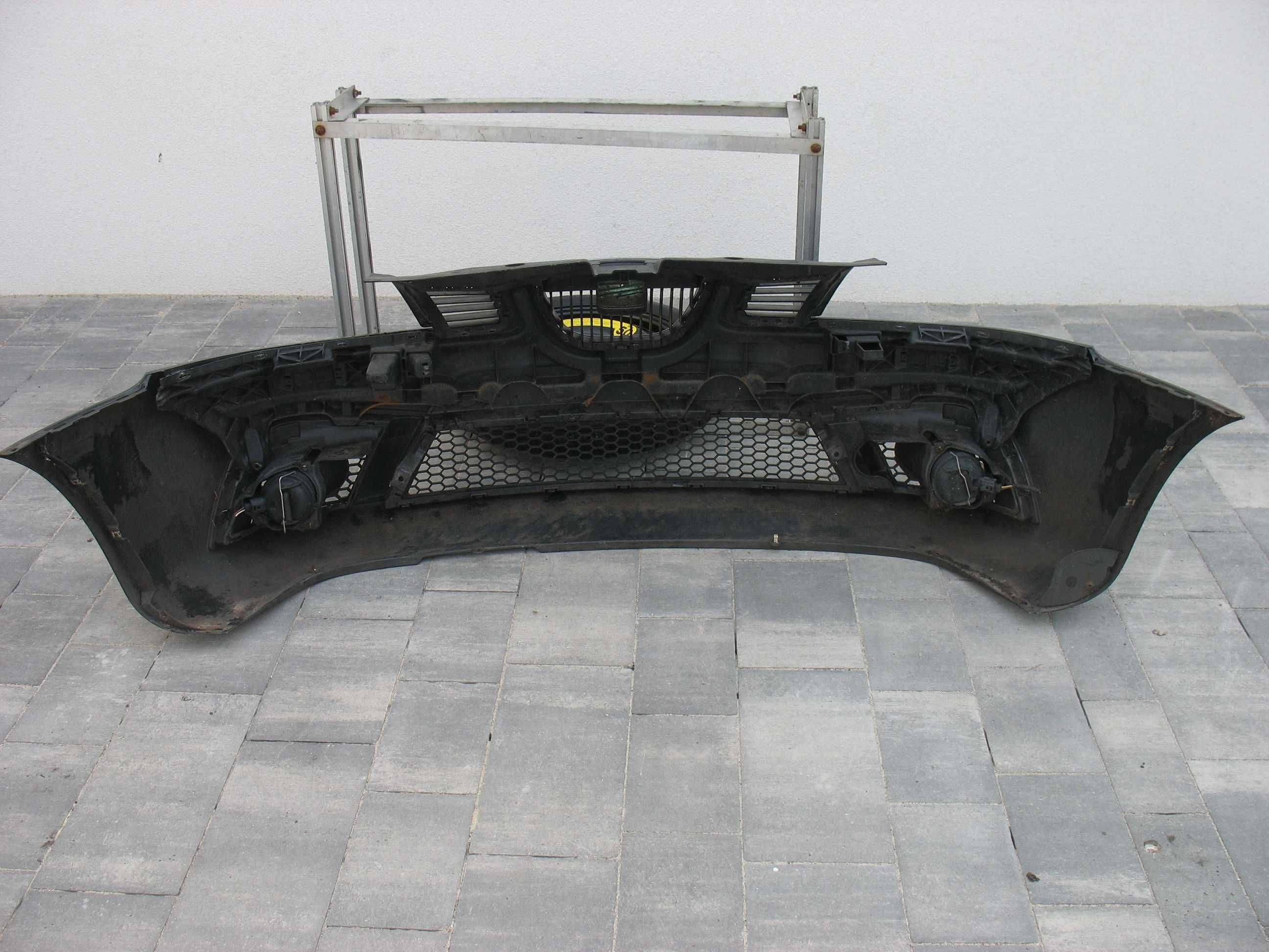 Seat Ibiza III 3 Lift zderzak przód LW7Z