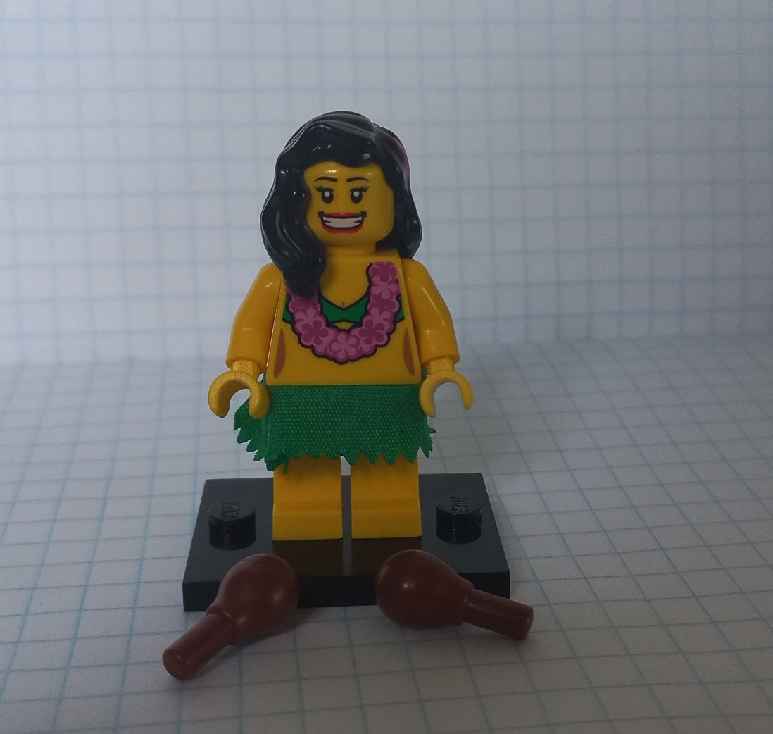 Фігурка LEGO "Hula Dancer".