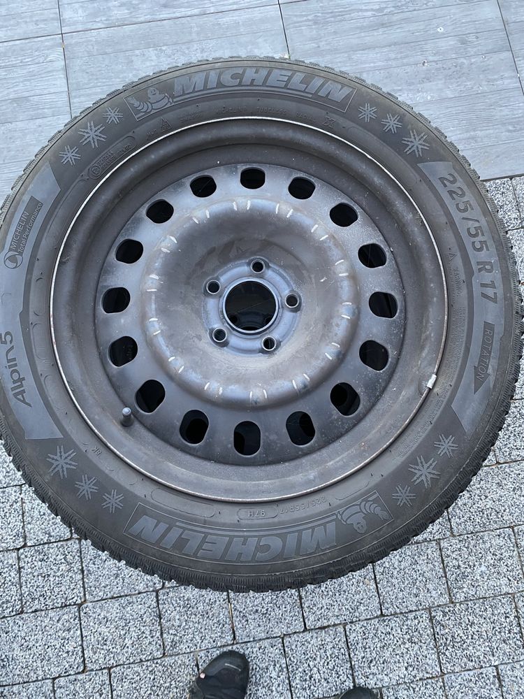 Opony,felgi kolpaki  17 zima michelin alpin 5