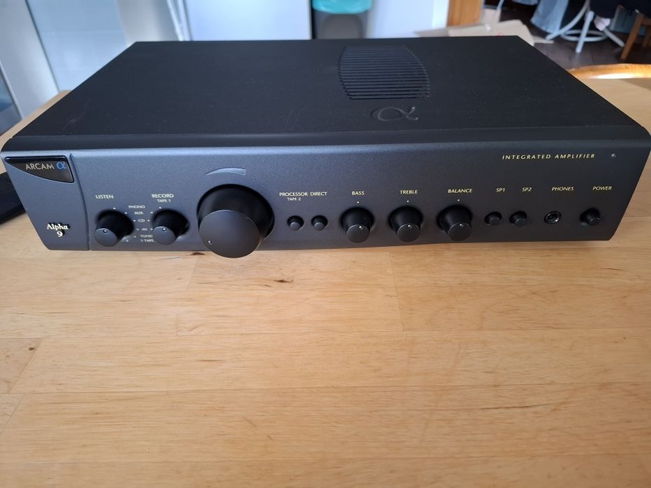 Wzmacniacz ARCAM ALPHA 9