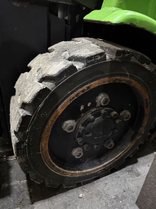 Автонавантажувач Klark 2,5