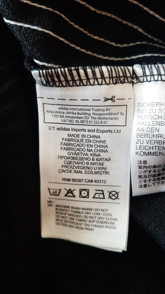 Шорти adidas , оригінал розм. М