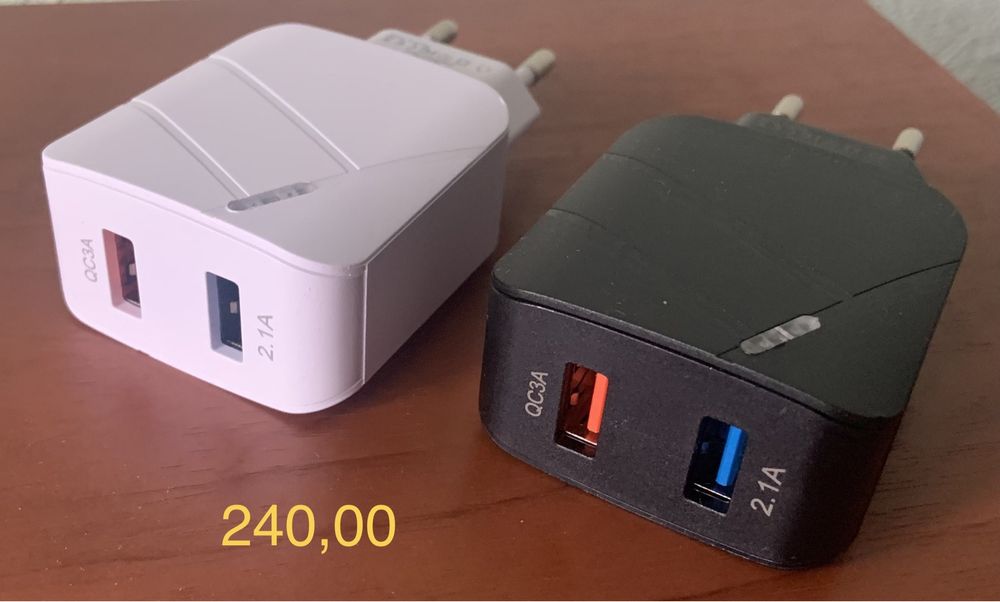 Зарядний пристрій USB type A; USB type C