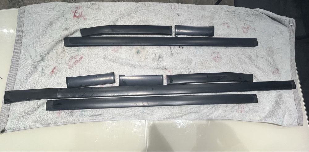 Молдінг криши Outlander 3