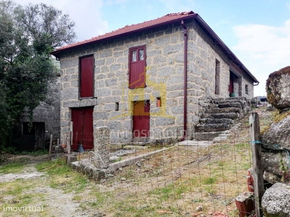 Autêntica Moradia em Pedra V9 - Um Projeto para Tornar Único em Can...