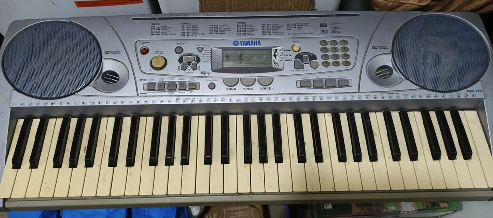 Синтезатор Ямаха