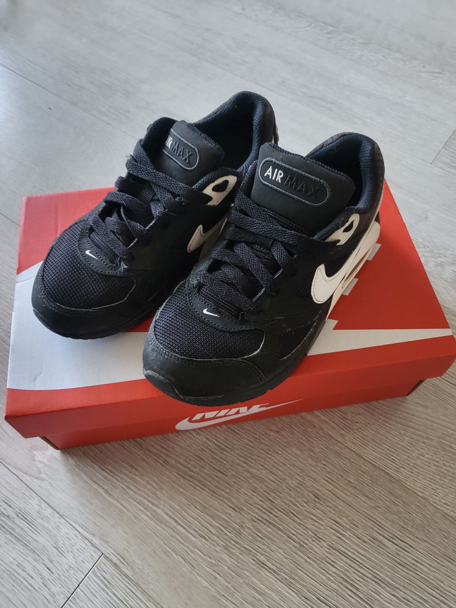 AIR MAX NIKE dziecięce buty rozmiar 34