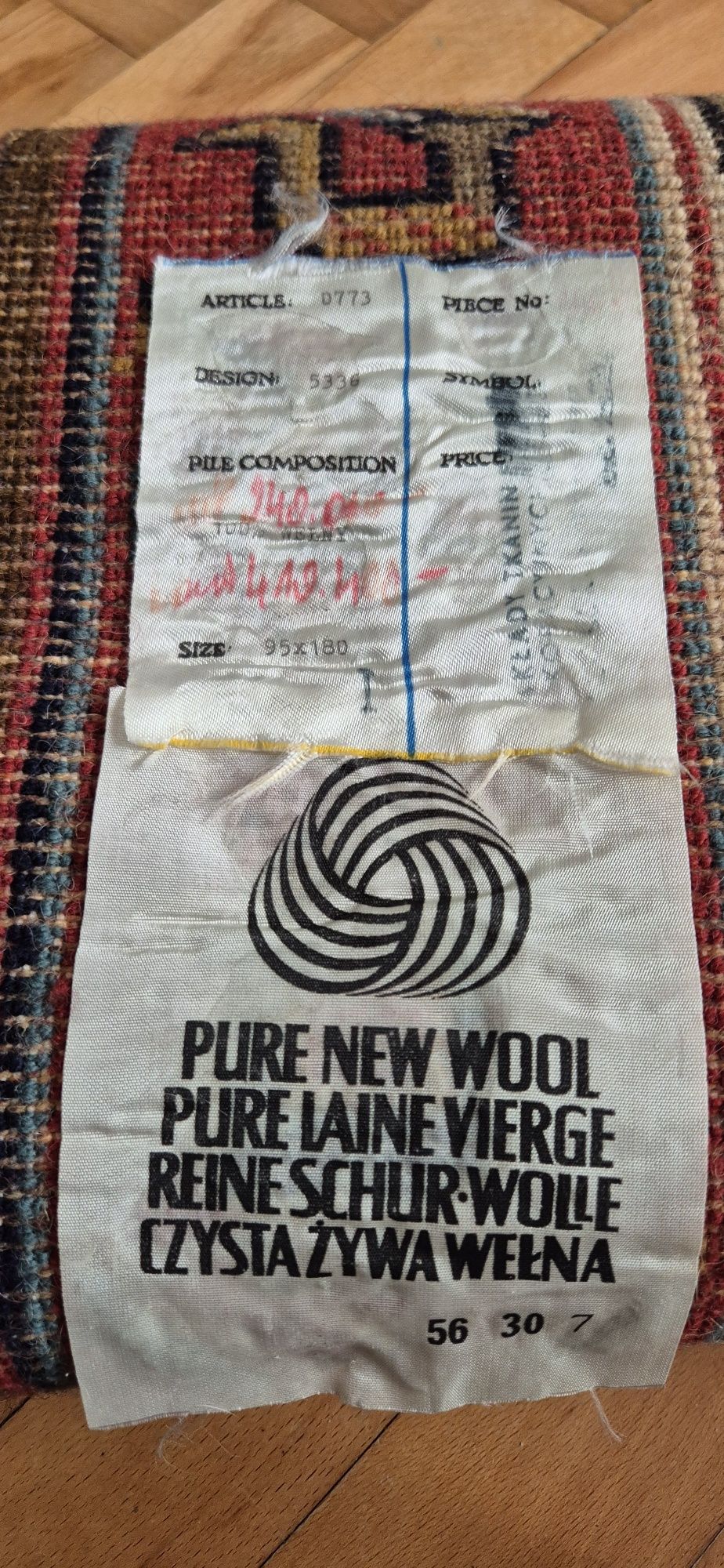 Piękny stary dywan wełniany z metką design PRL