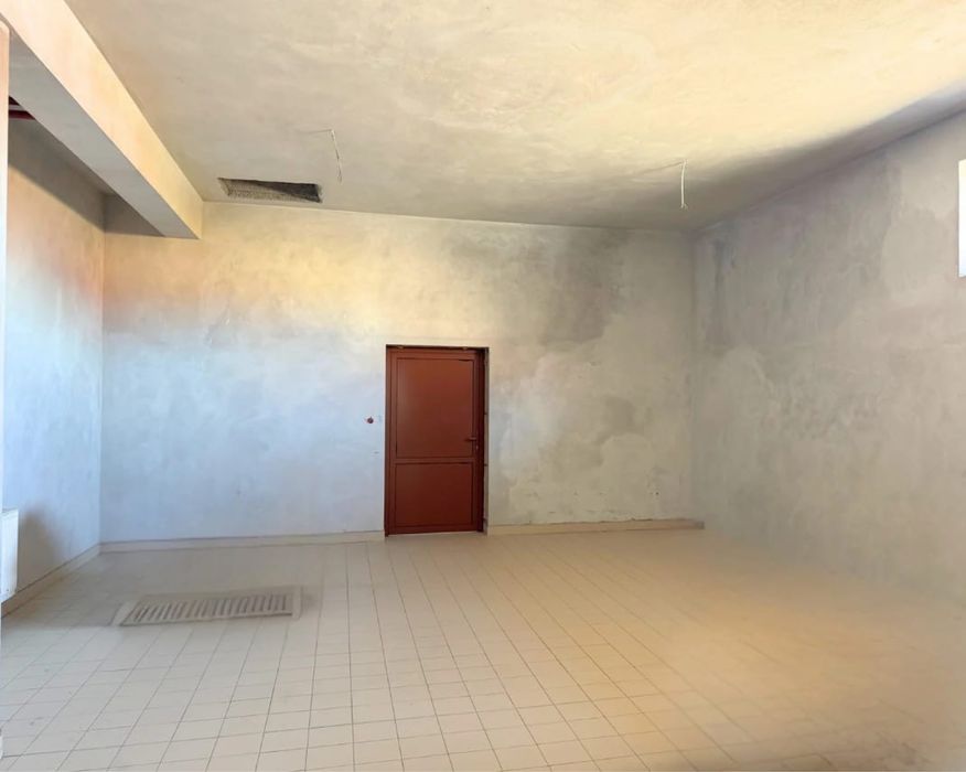 Budynek uslugowo - handlowy 380 m2