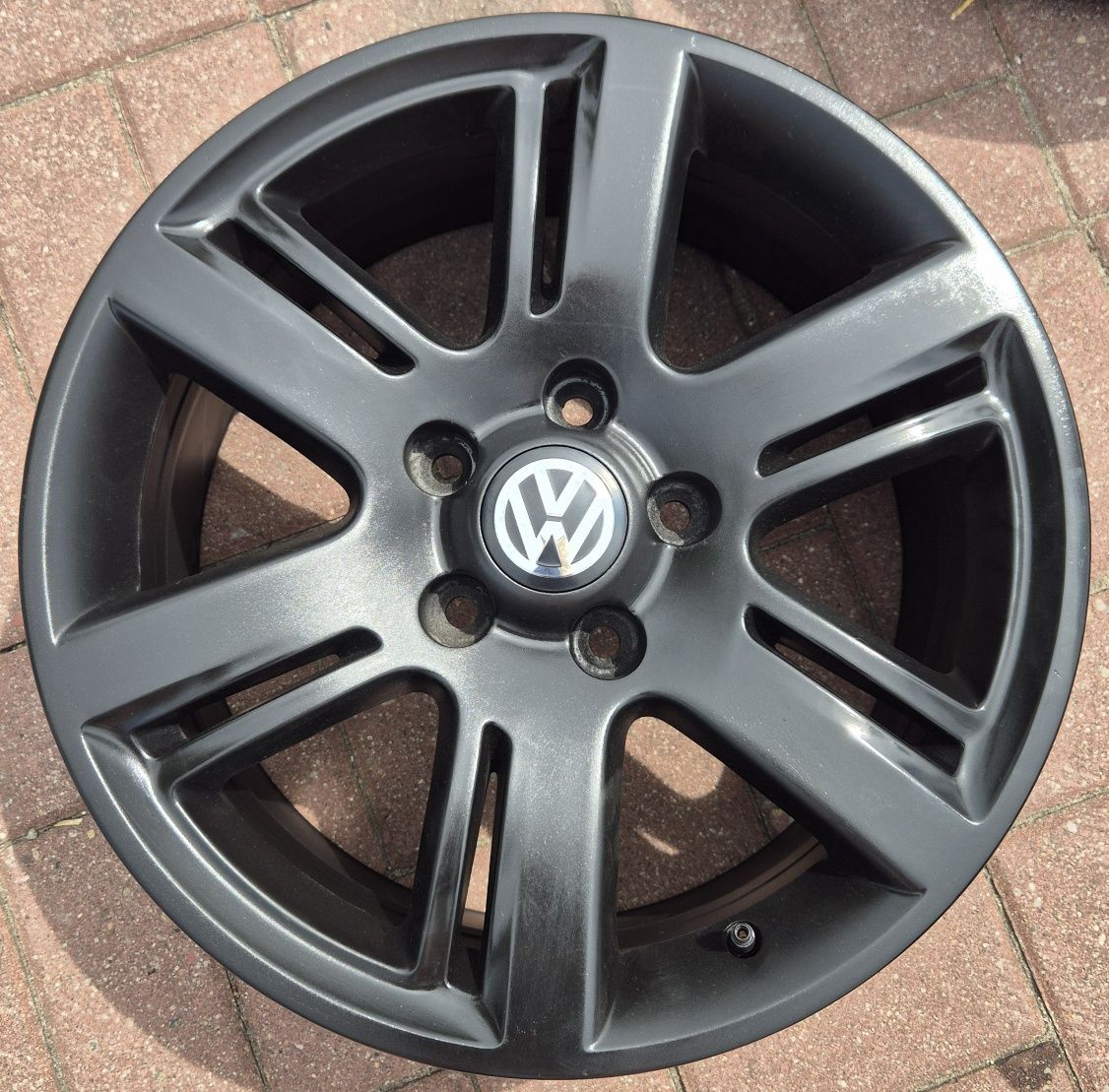 Felgi Aluminiowe VOLKSWAGEN 17" 5x120 ET49
