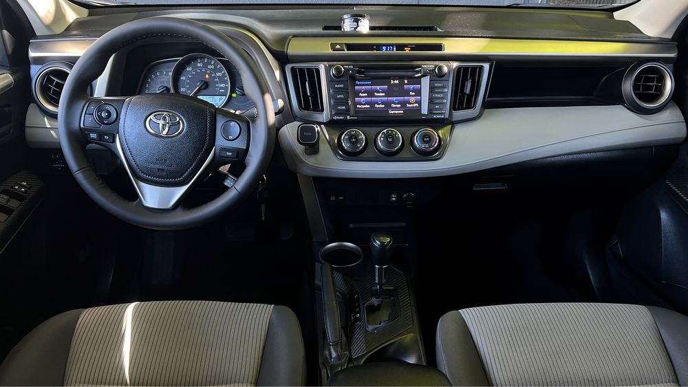 Toyota Rav 4 2013 год 4Wd