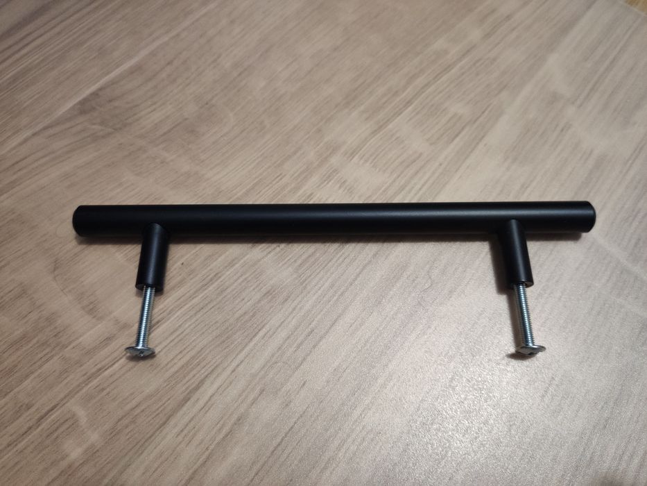 Uchwyt kuchenny 188mm czarny mat / Castorama