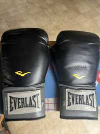 Rękawice bokserskie Everlast