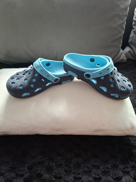 Klapki crocs, rozm. 32