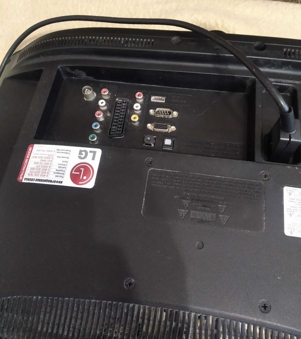 Телевизор LG 22LK330