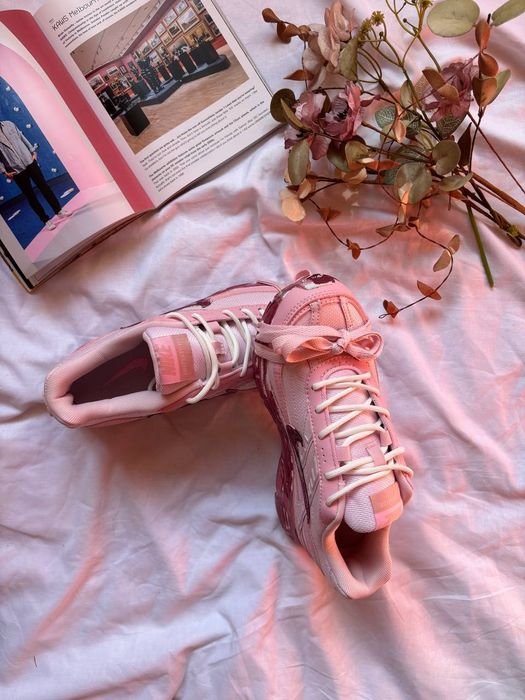 Nike Initiator Custom Pink