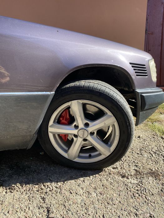 Продам мерс w124 2.3 бензин