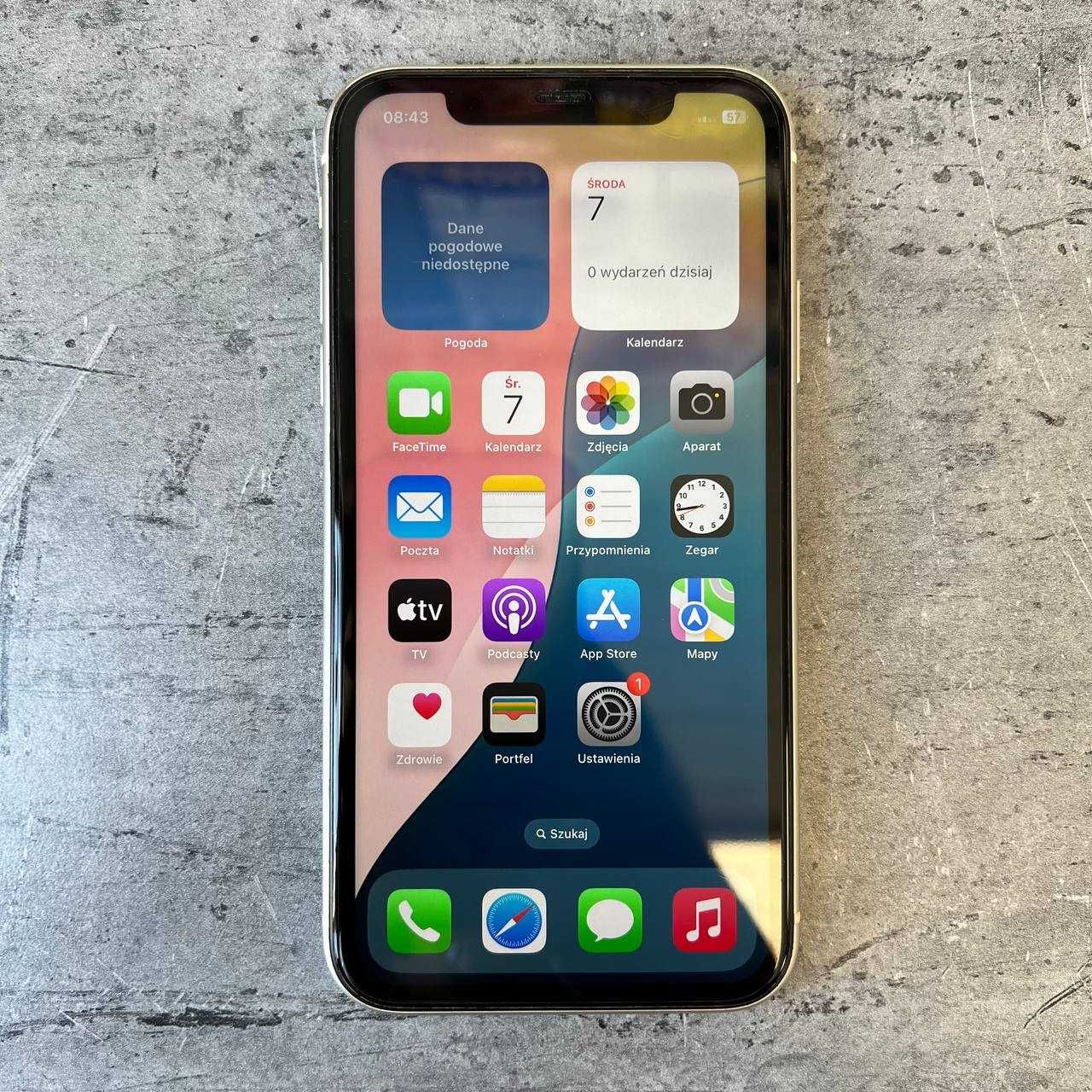 W dobrym stanie IPHONE 11 / 64 gb / BAT - 100%