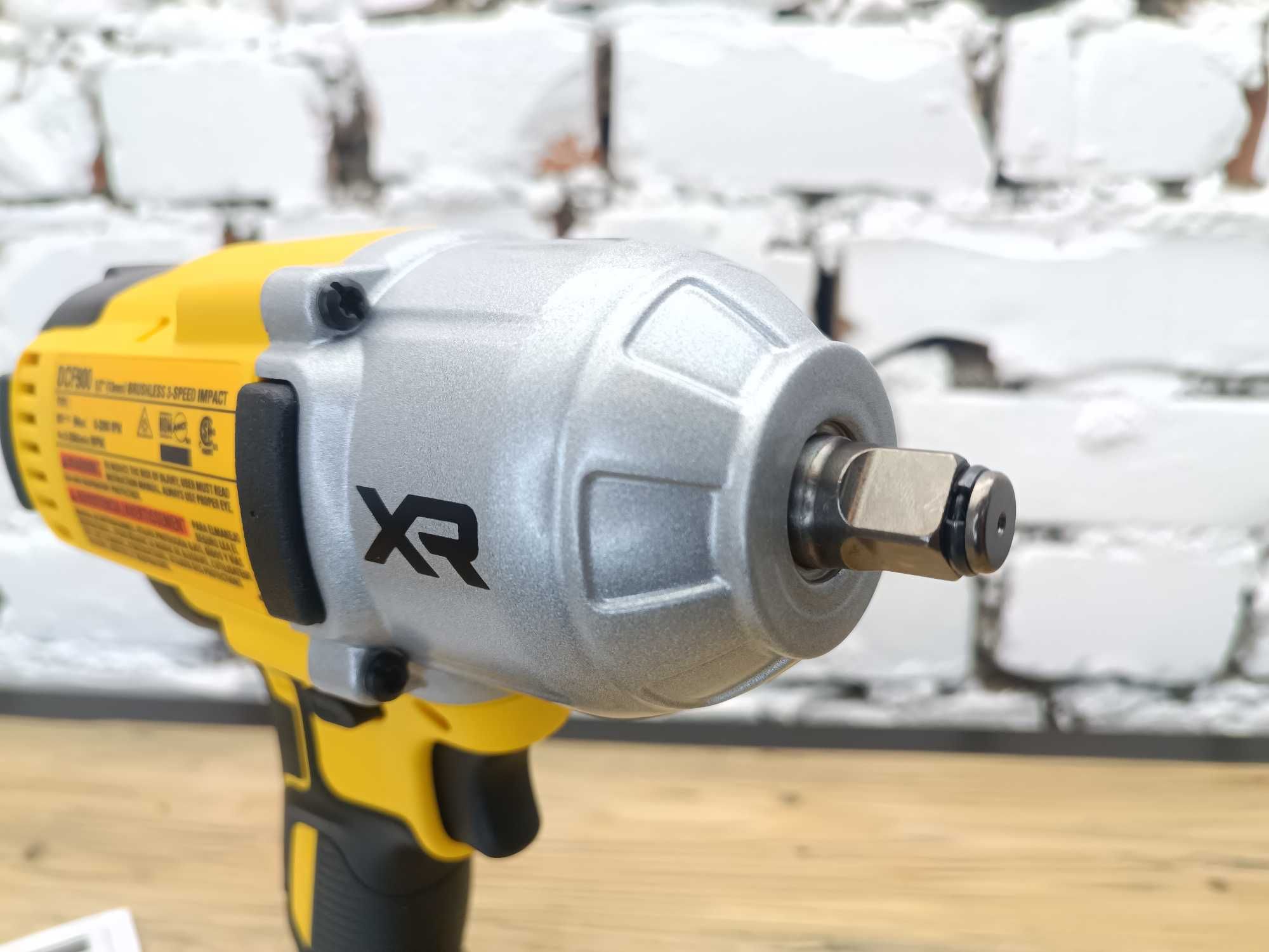 Гайковерт DeWALT 20V DCF900 DCF900P1 Made in Mexico з США