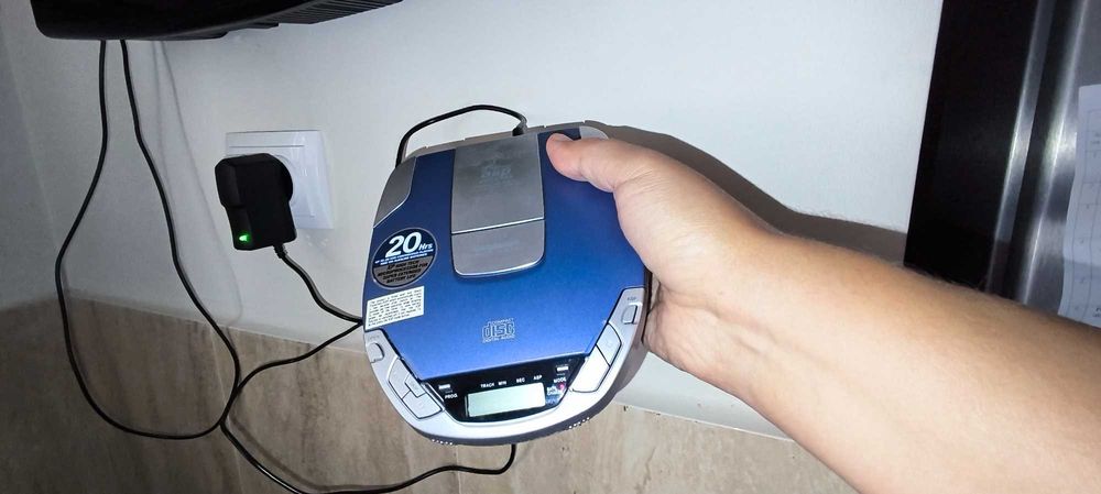 Новий CD-плеєр"GOODMANS" (США,2005,робочий,блок,навушники"SONY")555грн