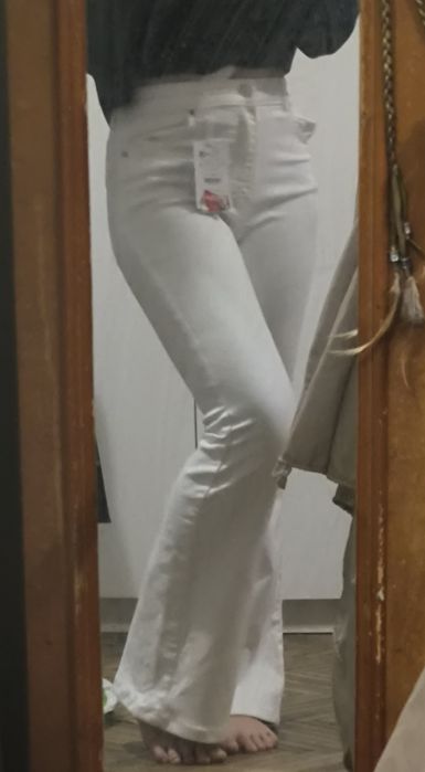 Штани джинсові білі розмір М