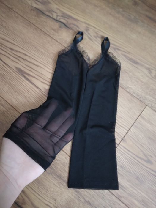 Nowe rękawiczki zakładane na palec z koronką