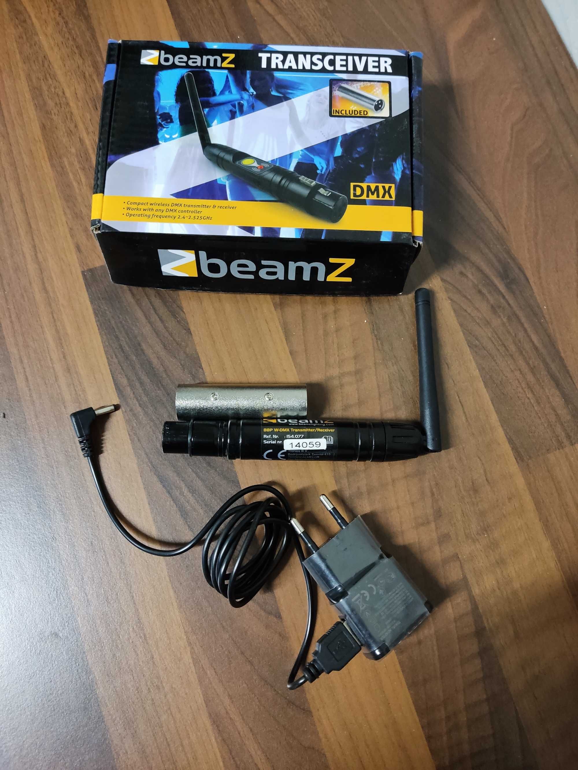 Nadajnik/Odbiornik bezprzewodowego DMX BeamZ BBP 154.077