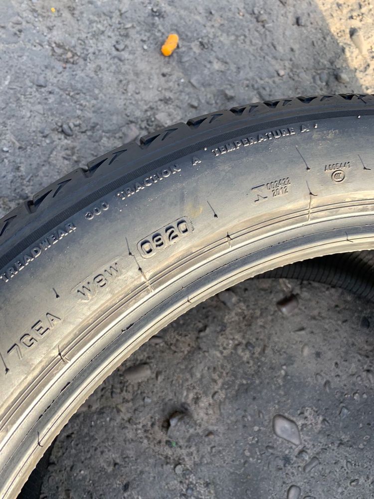 Шини 275/40 R20 Bridgestone 2020р літо 6мм