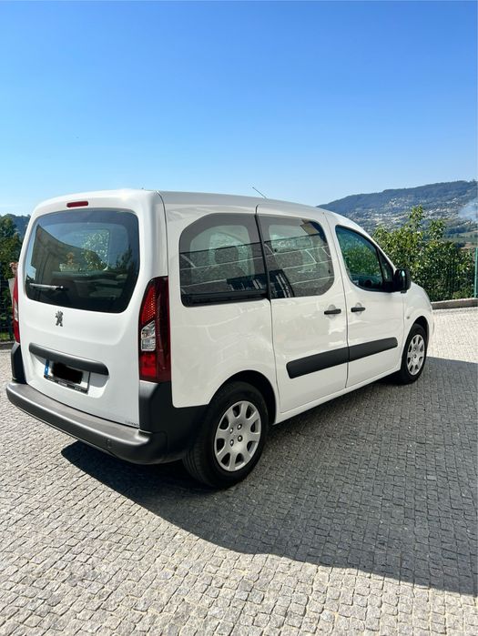 Peugeot partner 5 lugares