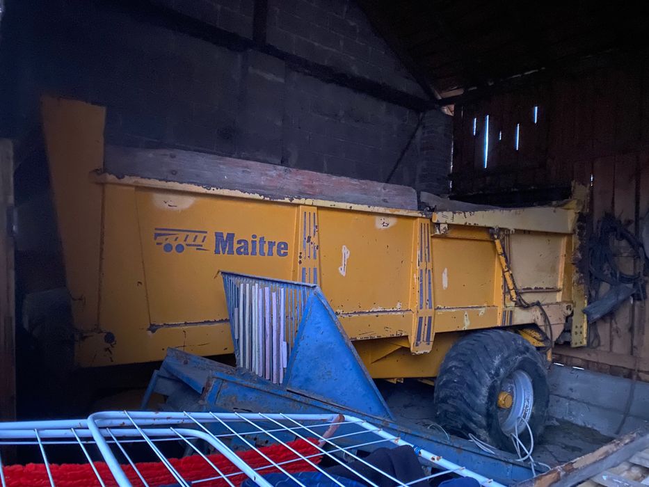 rozrzutnik obornika maitre emm 90 f