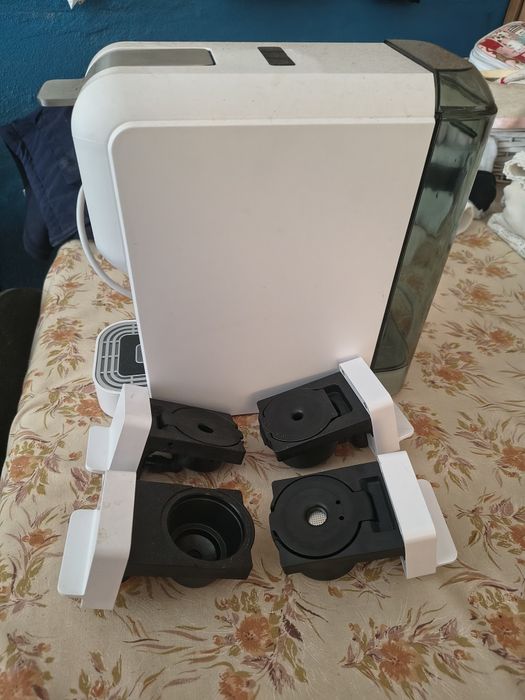 Maquina café cápsula 4 em 1 Yammi