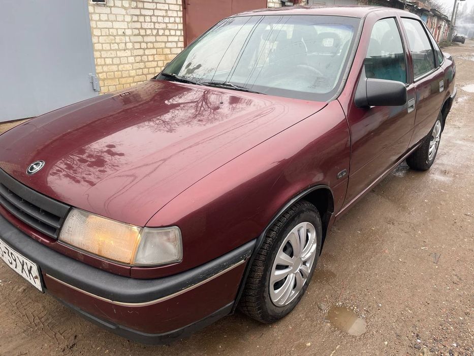 Opel Vectra в хорошем состоянии.Опель Вектра!