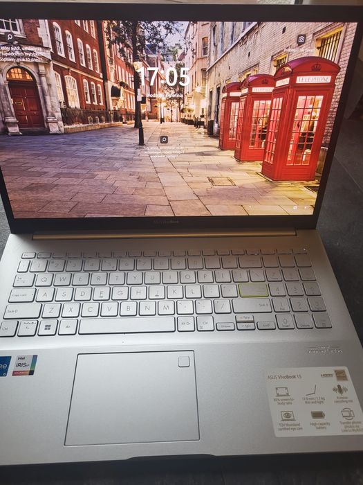 Laptop Asus vivebook 15